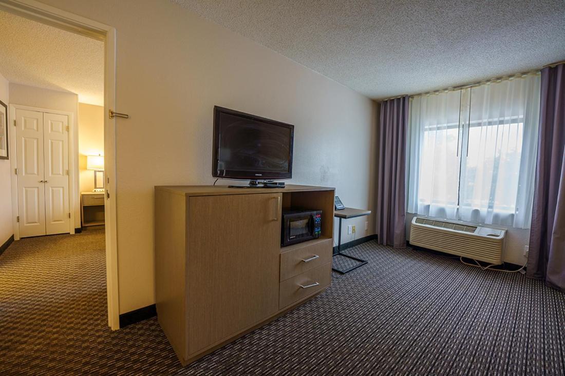 Wingate By Wyndham Brunswick Ga I-95 Hotell Eksteriør bilde