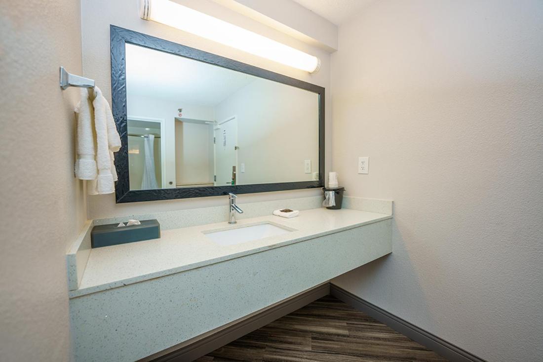 Wingate By Wyndham Brunswick Ga I-95 Hotell Eksteriør bilde