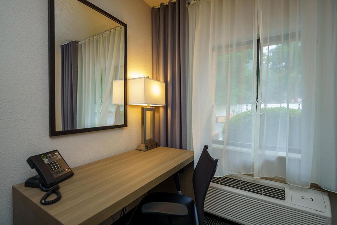 Wingate By Wyndham Brunswick Ga I-95 Hotell Eksteriør bilde