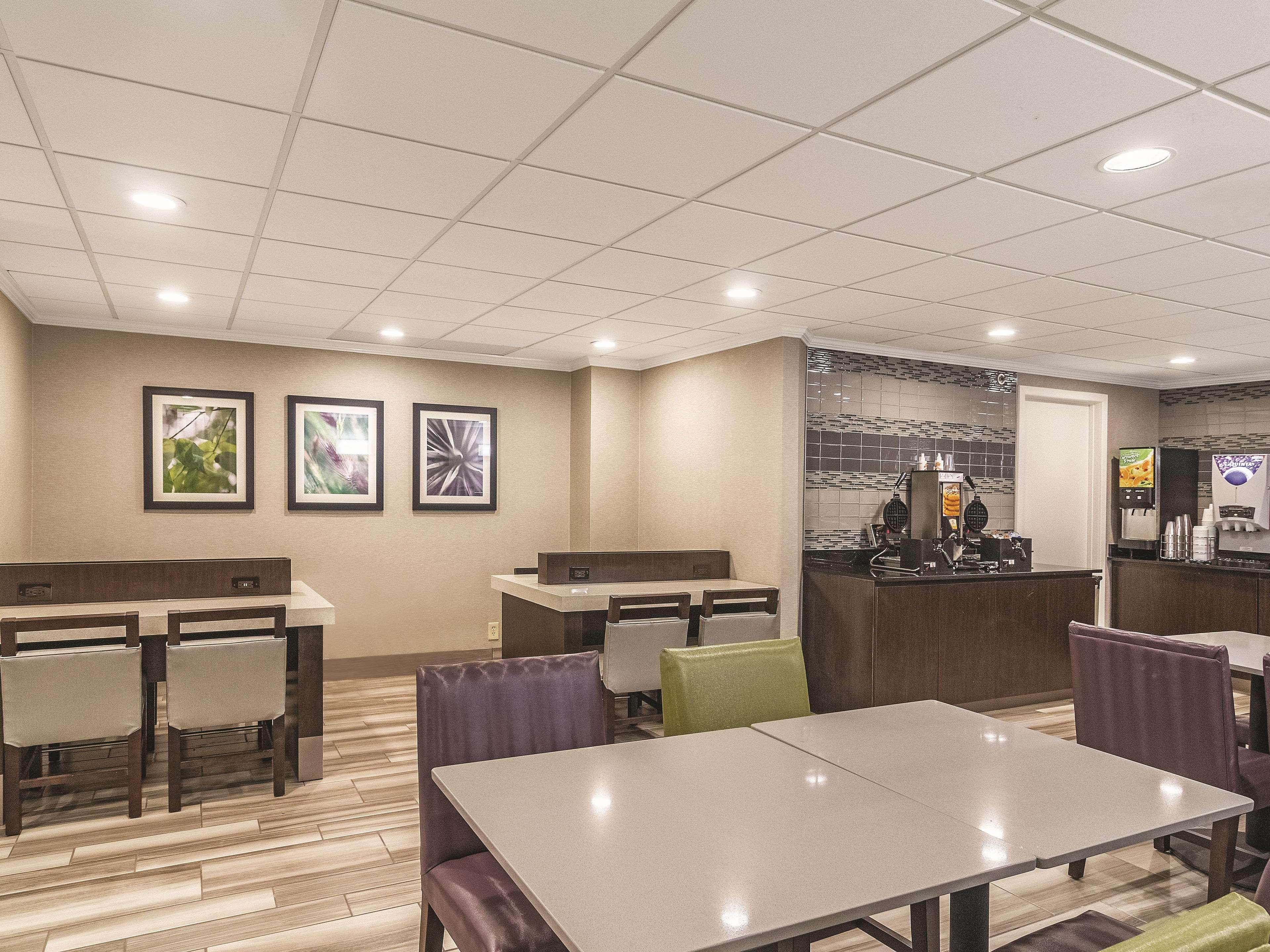 Wingate By Wyndham Brunswick Ga I-95 Hotell Eksteriør bilde
